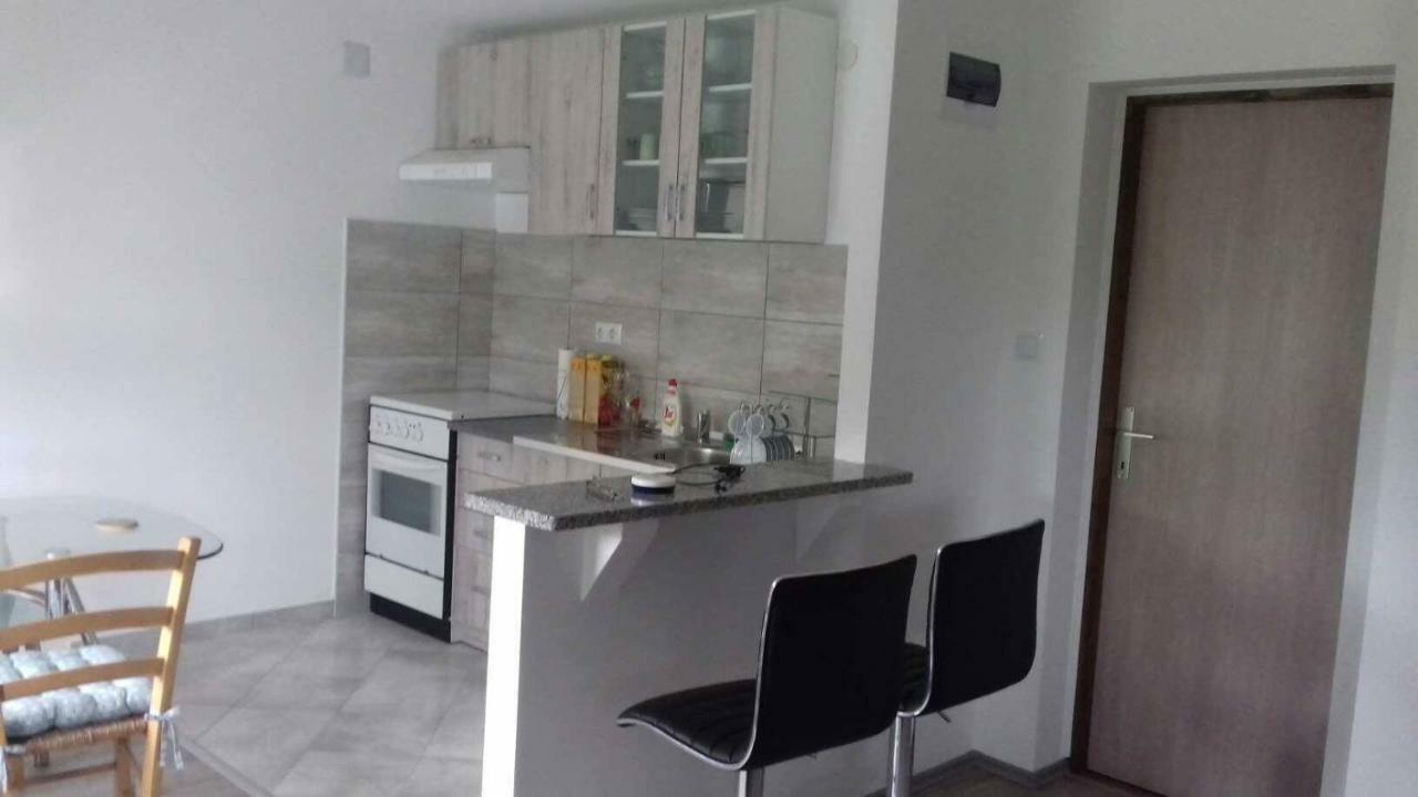Studio Apartman Trdina Topusko Buitenkant foto