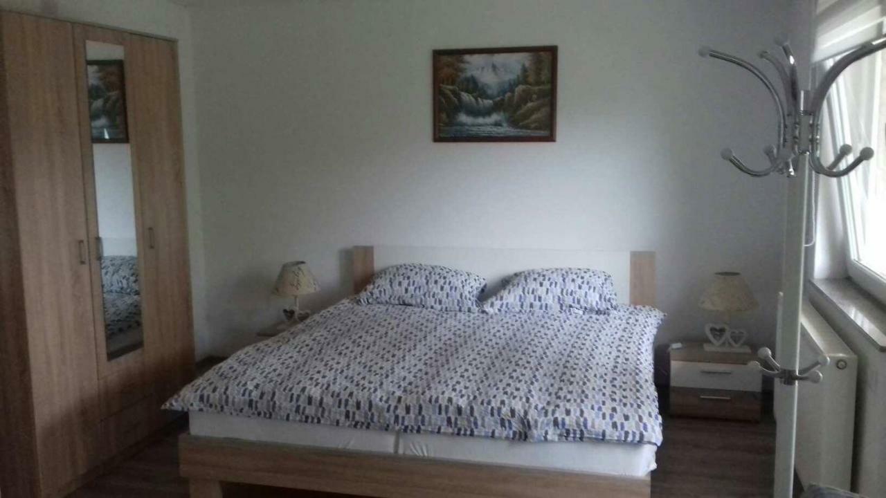 Studio Apartman Trdina Topusko Buitenkant foto